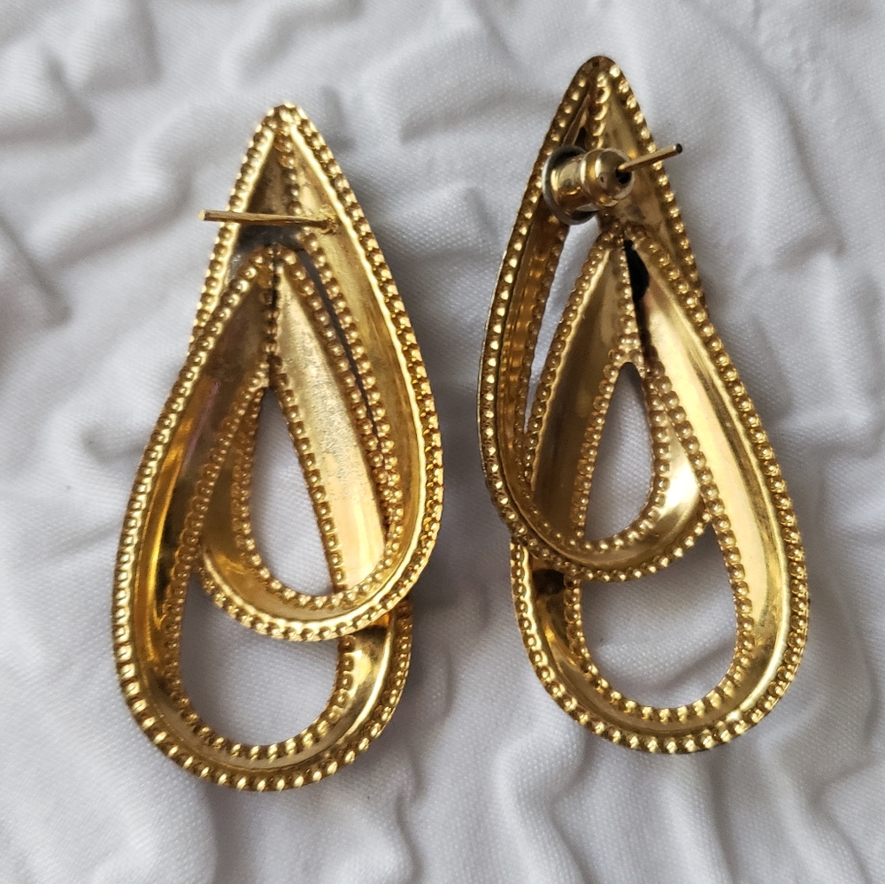 Vintage Earrings - Picture 5 of 5